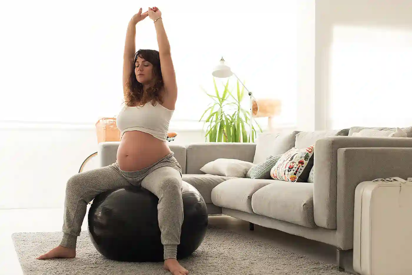 How to Support Your Core Safely During Pregnancy Luton